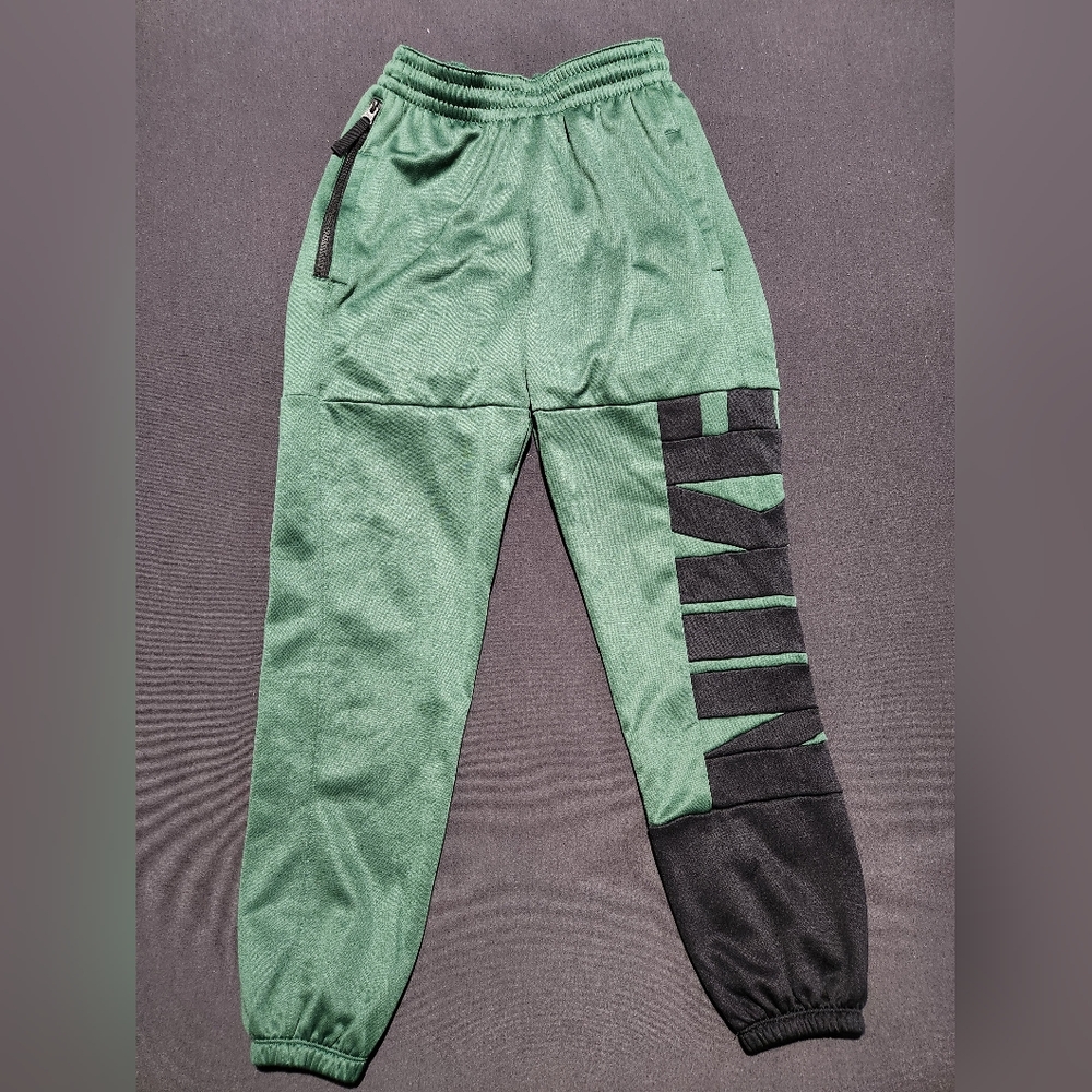 Nike Therma-Fit Men's Joggers - Size S